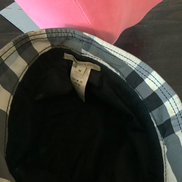 Burberry Hat - Picture 5 of 6